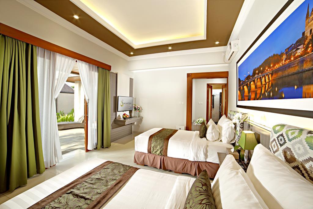The Banyumas Suite Villa Legian Exterior photo